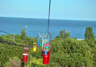 Дома для отпуска Mini-dacha on Frantsuzsky Bulvar,17 Одесса Дом для отпуска-25